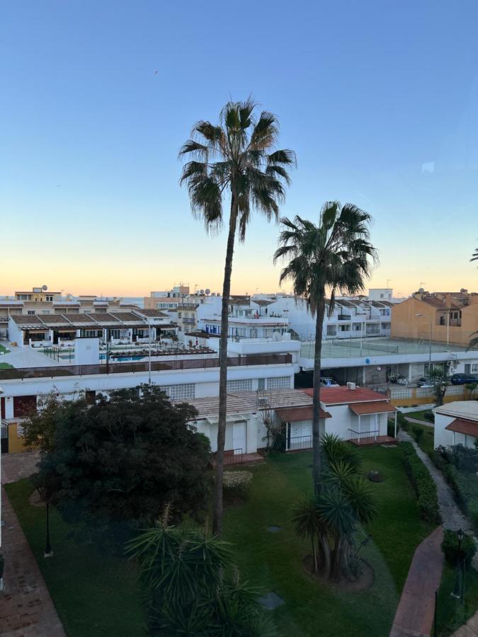 Holiday Studio By Meatina Torremolinos Dış mekan fotoğraf